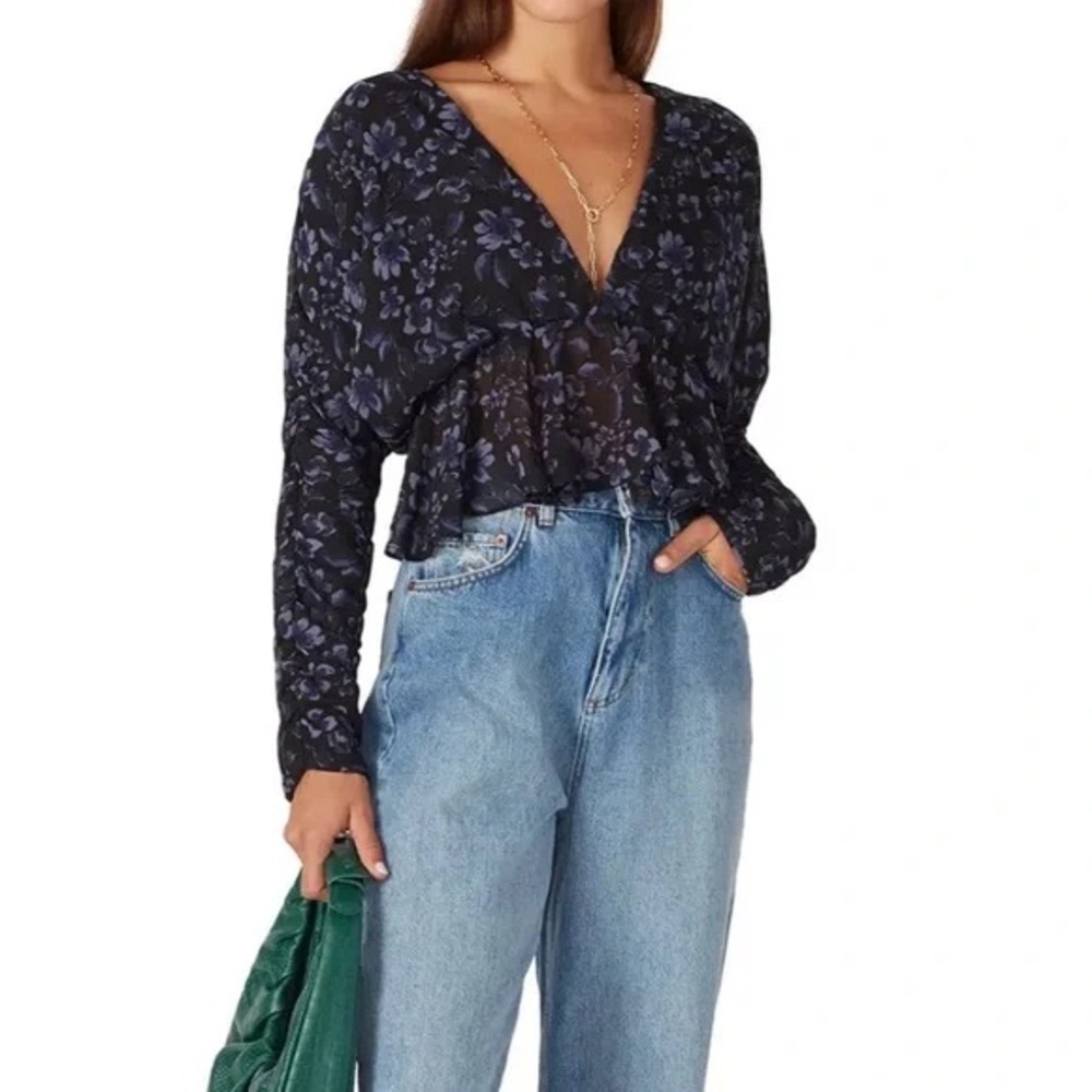 MISA Los Angeles Kesara Top XS Navy Floral Peplum Blouse NWOT Cropped